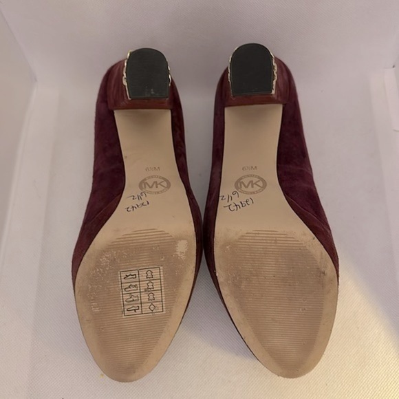 Michael Kors Leather Suede Platform Pumps Size 6.5 - EUC - Picture 13 of 14